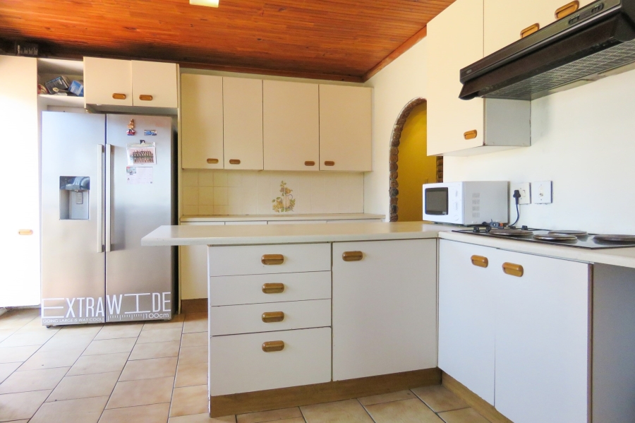 5 Bedroom Property for Sale in Riverton Western Cape